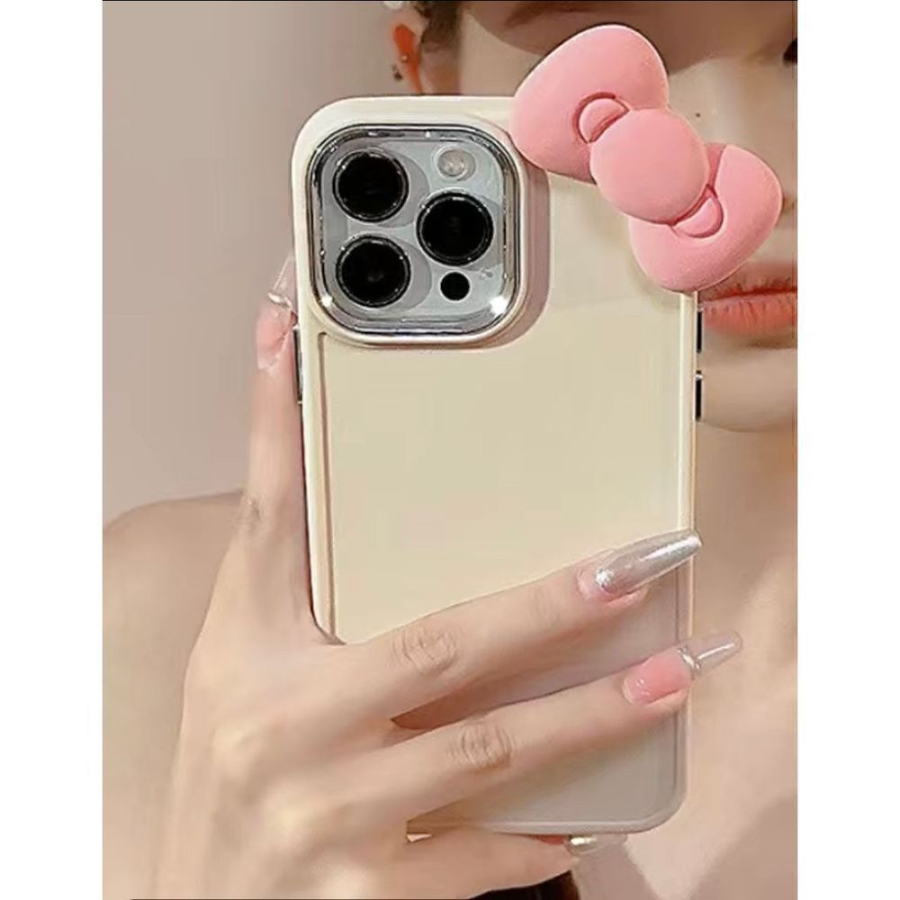 Hello Kitty Silicone Phone Case Crem with Pink Bow